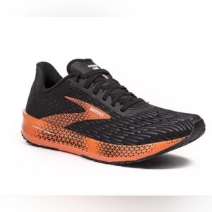 Brooks Unisex Black and Orange Running Shoes Size 8.5 Womens Size 7 Men's